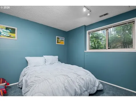 2842 Greentree Way Eugene OR 97405