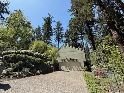 2842 Greentree Way Eugene OR 97405