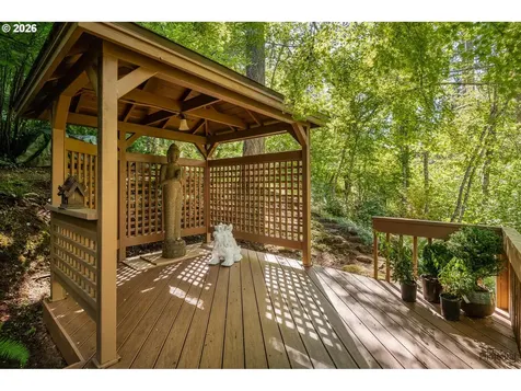 2842 Greentree Way Eugene OR 97405