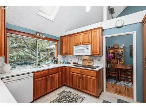 2842 Greentree Way Eugene OR 97405