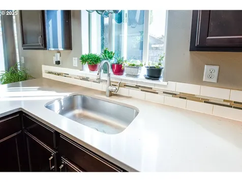 188 Sumac Court Junction City OR 97448