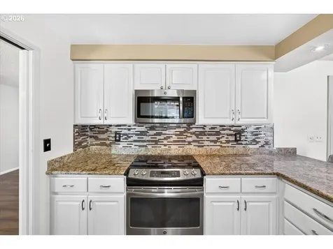 5245 SW 184th Avenue Beaverton OR 97078