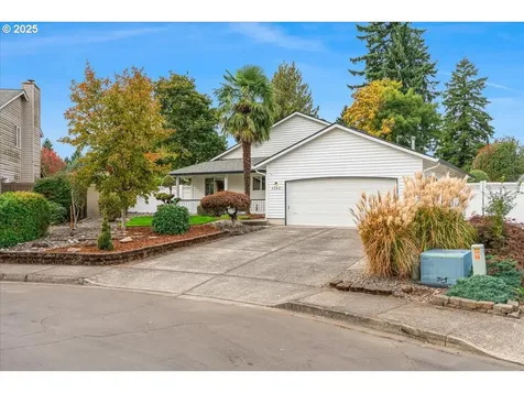 8008 NE 151st Court Vancouver WA 98682