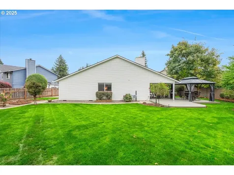 8008 NE 151st Court Vancouver WA 98682