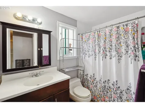 21846 SW Regal Court Beaverton OR 97003