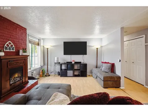 21846 SW Regal Court Beaverton OR 97003