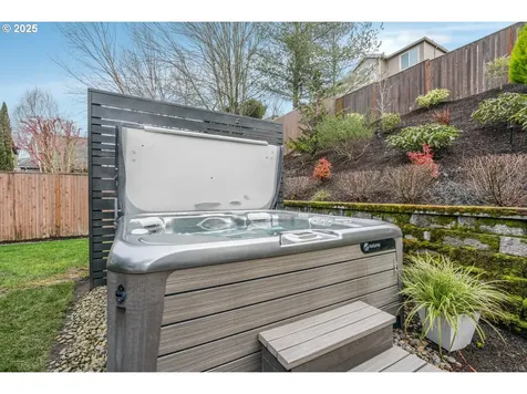 150 N Link Court Newberg OR 97132