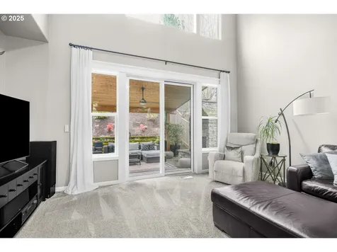 150 N Link Court Newberg OR 97132