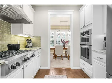 150 N Link Court Newberg OR 97132