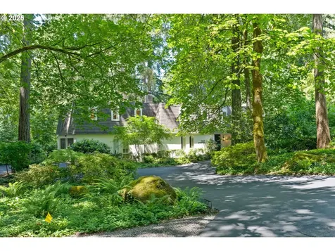 2917 Westview Circle Lake Oswego OR 97034