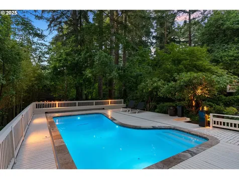 2917 Westview Circle Lake Oswego OR 97034