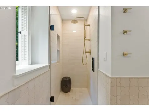 2917 Westview Circle Lake Oswego OR 97034