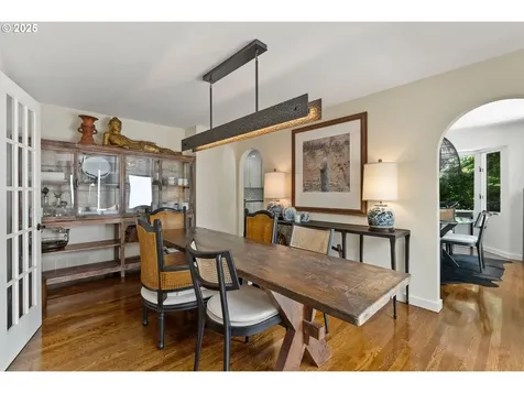 2917 Westview Circle Lake Oswego OR 97034