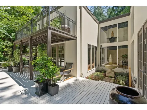 2917 Westview Circle Lake Oswego OR 97034