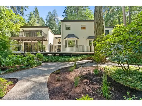 2917 Westview Circle Lake Oswego OR 97034
