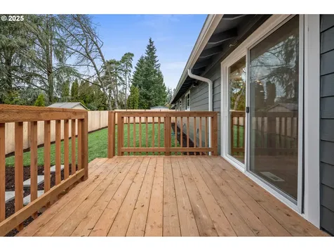 1525 SE 52nd Avenue Hillsboro OR 97123