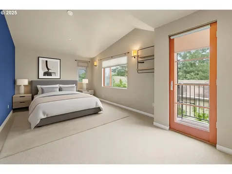 1892 Cousteau Loop SE Salem OR 97302