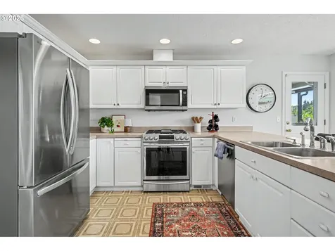 2570 Ptarmigan Street NW Salem OR 97304