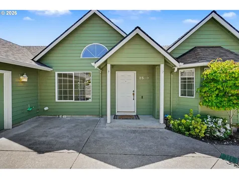 2570 Ptarmigan Street NW Salem OR 97304