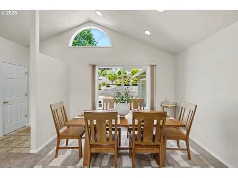 2570 Ptarmigan Street NW Salem OR 97304