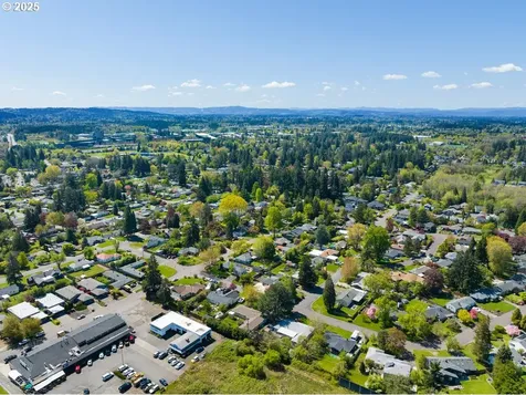 13706 NW Pioneer Road Portland OR 97229