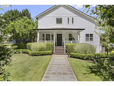 2312 NE 104th Street Vancouver WA 98686