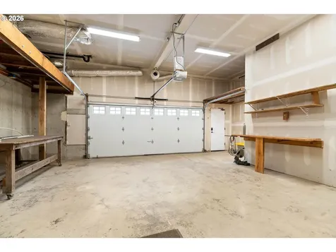 39448 E Knieriem Road Corbett OR 97019