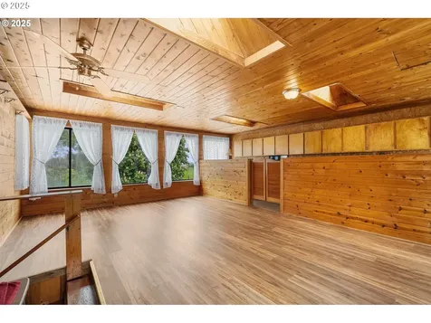 4305 Brickyard Road Tillamook OR 97141
