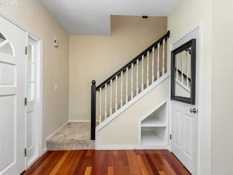 17488 Mardee Avenue Lake Oswego OR 97035