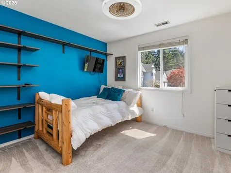 17488 Mardee Avenue Lake Oswego OR 97035