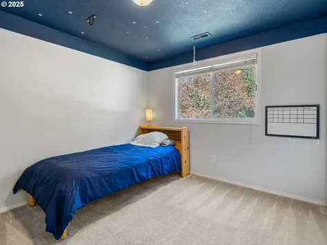 17488 Mardee Avenue Lake Oswego OR 97035