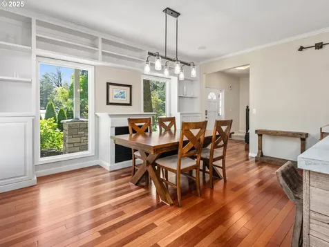 17488 Mardee Avenue Lake Oswego OR 97035