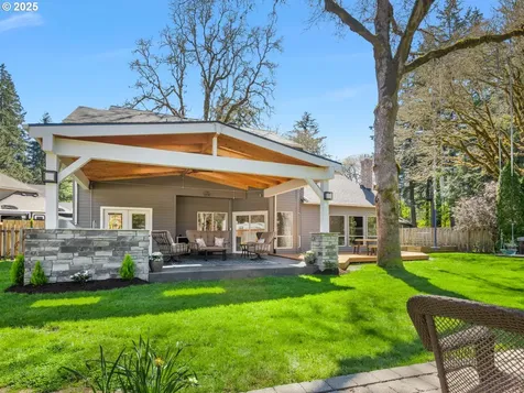 17488 Mardee Avenue Lake Oswego OR 97035