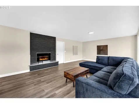 84952 Highway 101 Seaside OR 97138