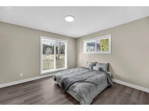 84952 Highway 101 Seaside OR 97138