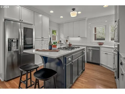 4741 NE Wistaria Drive Portland OR 97213