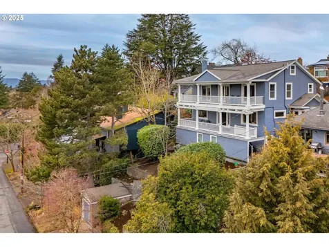 4741 NE Wistaria Drive Portland OR 97213