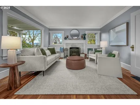 4741 NE Wistaria Drive Portland OR 97213