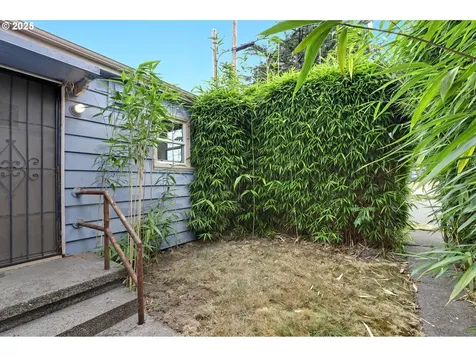 3224 SE Francis Street Portland OR 97202
