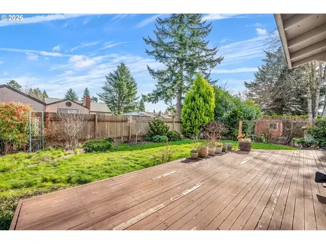 710 NE 110th Avenue Portland OR 97220