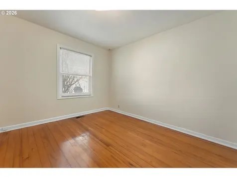 710 NE 110th Avenue Portland OR 97220