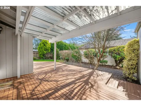 710 NE 110th Avenue Portland OR 97220