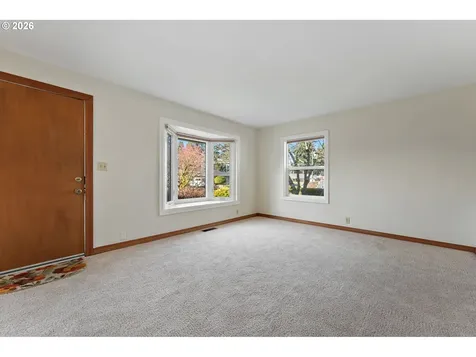 710 NE 110th Avenue Portland OR 97220
