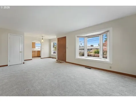 710 NE 110th Avenue Portland OR 97220