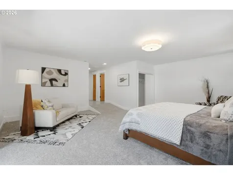 19335 Suncrest Drive West Linn OR 97068