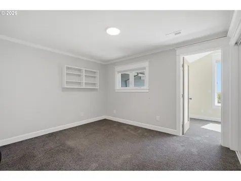 19335 Suncrest Drive West Linn OR 97068