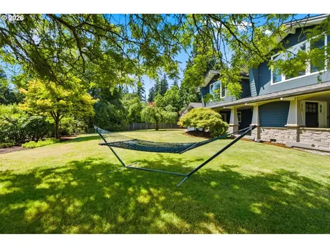 19335 Suncrest Drive West Linn OR 97068