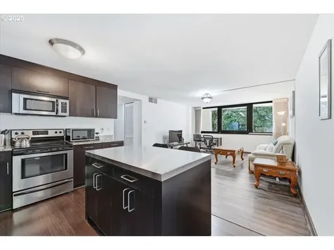 255 SW Harrison Street Portland OR 97201