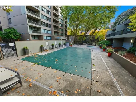 255 SW Harrison Street Portland OR 97201