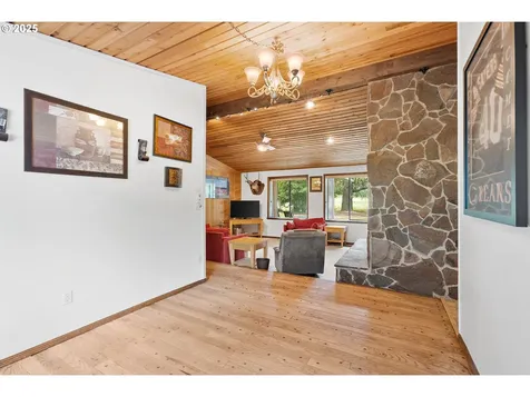20154 SE Foster Road Damascus OR 97089